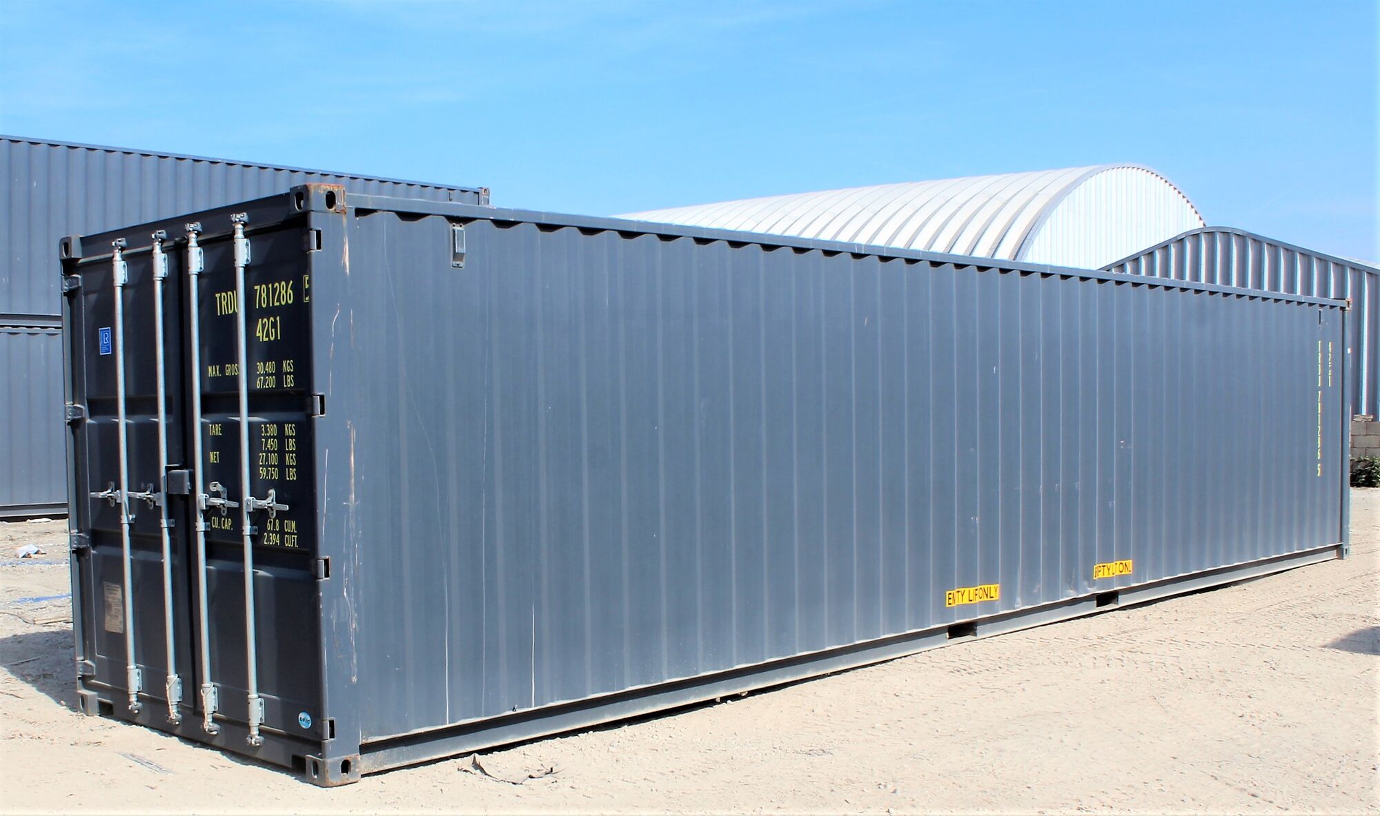 SHIPPING CONTAINERS 40ft Ply Lined And Insulated New OFF116247