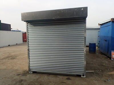 SHIPPING CONTAINERS 10ft S4 Roller Shutter Door