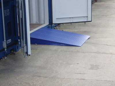 SHIPPING CONTAINERS 4ft x 4ft container ramp - 5 tonnes click to zoom image