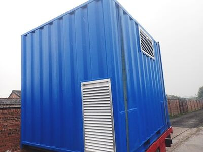SHIPPING CONTAINERS 1000mm x 500mm louvre vent