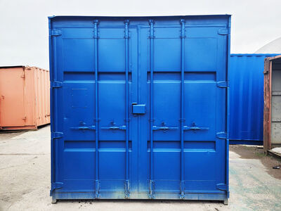 SHIPPING CONTAINERS DryBox 10 click to zoom image