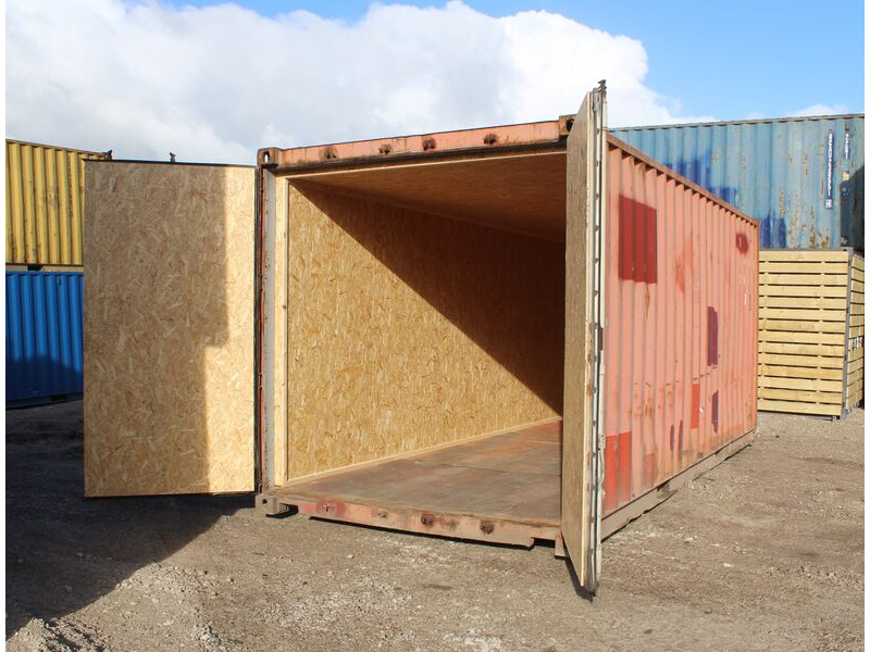 SHIPPING CONTAINERS DryBox 20 click to zoom image