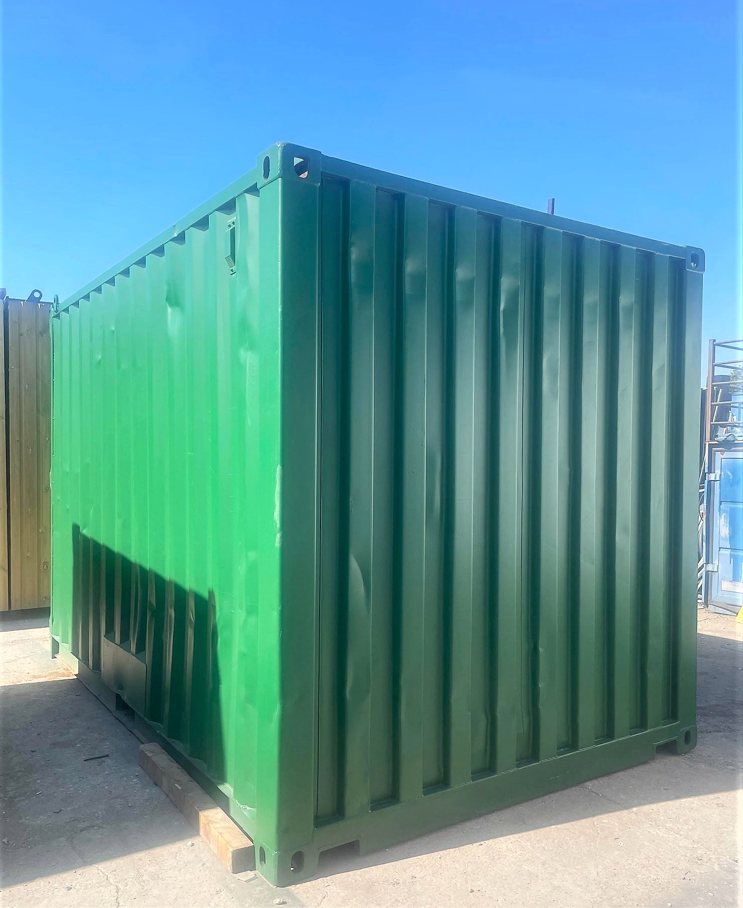 shipping-containers-12ft-s1doors-repainted-bottle-green-off132860