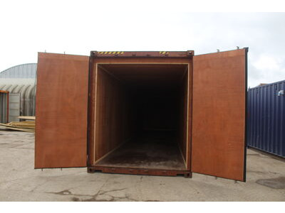 SHIPPING CONTAINERS Used 40ft - Ply Lined & Insulated - OFF133573 click to zoom image