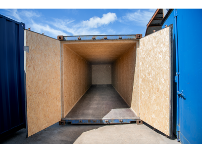 SHIPPING CONTAINERS Used 40ft DryBOX - OFF134998