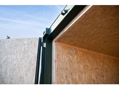 SHIPPING CONTAINERS Used 10ft DryBox[REG] - OFF134855 click to zoom image