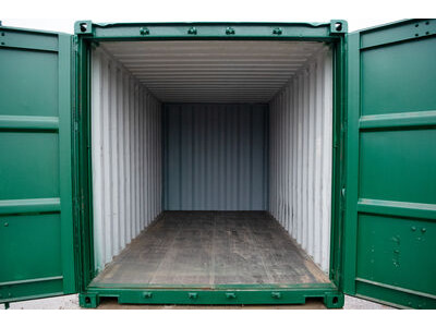 SHIPPING CONTAINERS Used 15ft S2 doors - OFF133510 ***UNDER OFFER*** click to zoom image