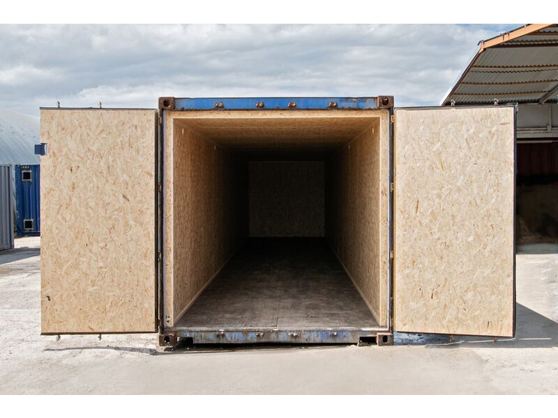 SHIPPING CONTAINERS Used 40ft DryBox[REG] - OFF135004 click to zoom image