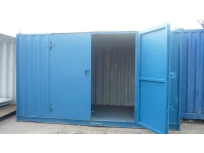 SHIPPING CONTAINERS 16ft Side Door S1